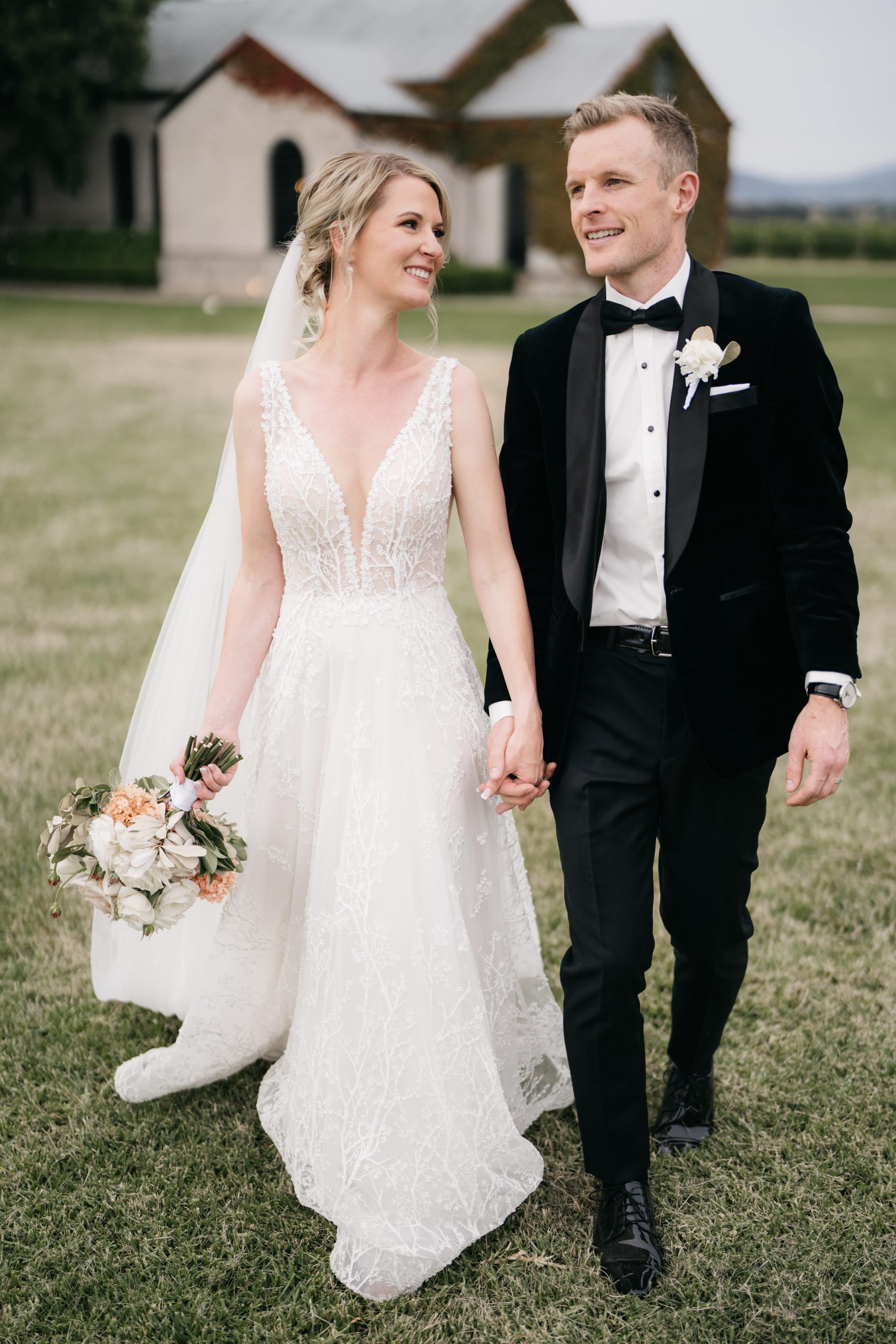 Jackie+Shaun_Previews_0301-min